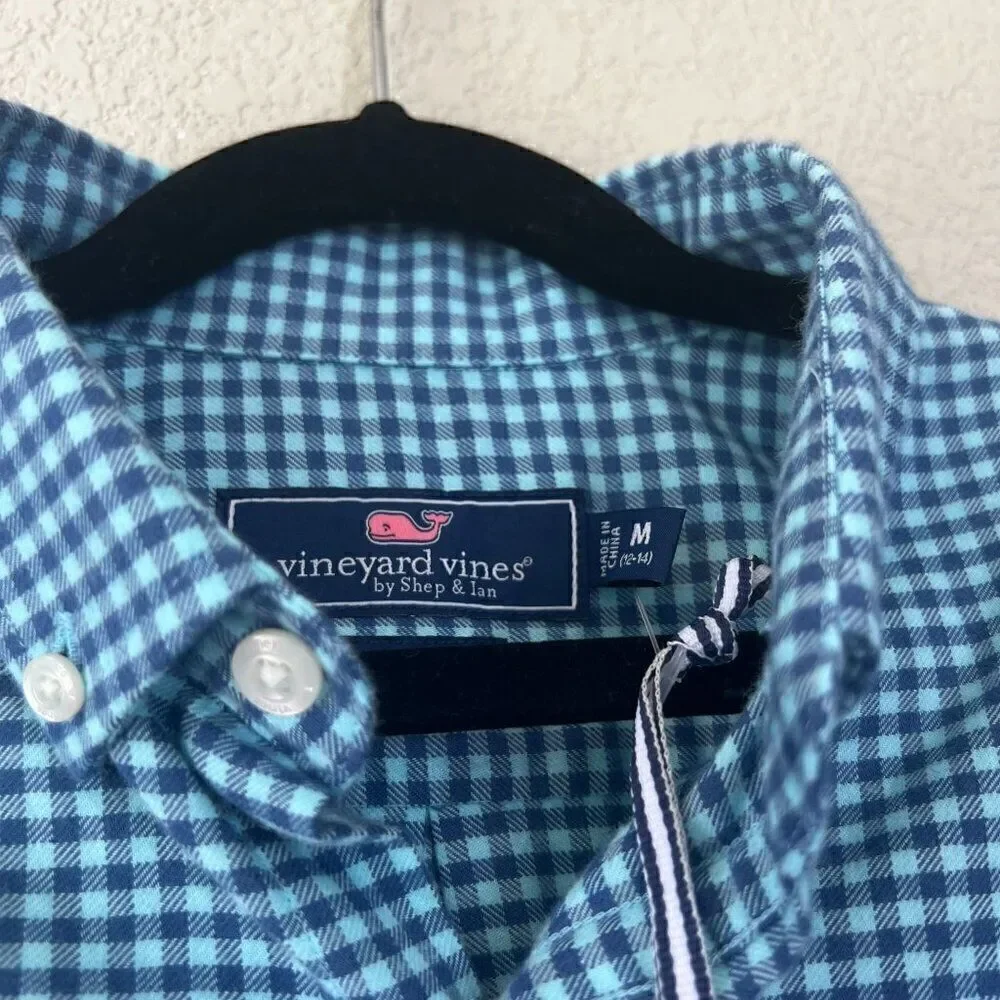 Vineyard Vines new tags